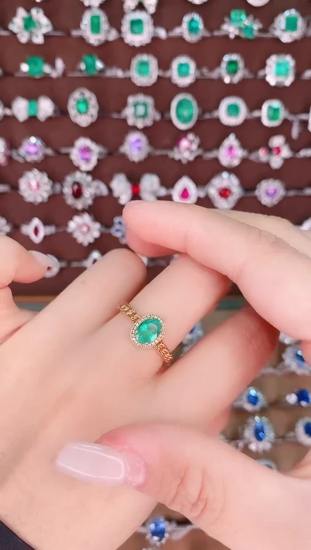 【闪购商品】祖母绿18K金戒指18K金镶嵌.