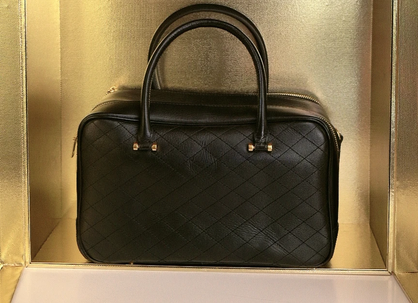 26（全新未拆封）轻奢时尚潮流气质单肩斜跨女士包包