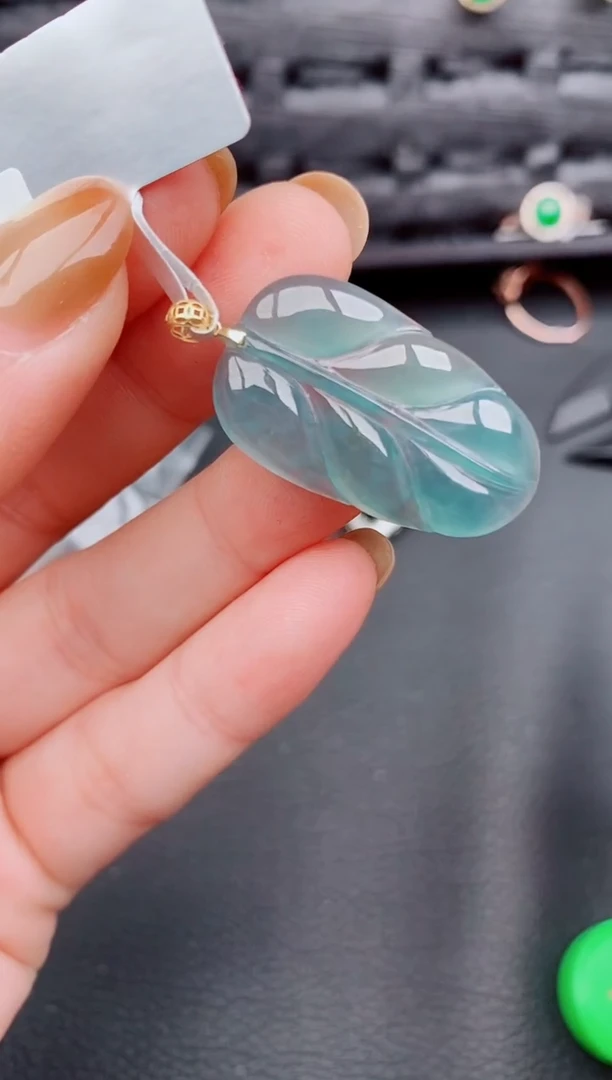 【闪购商品】翡翠颈饰18K金镶嵌天然a货翡翠435