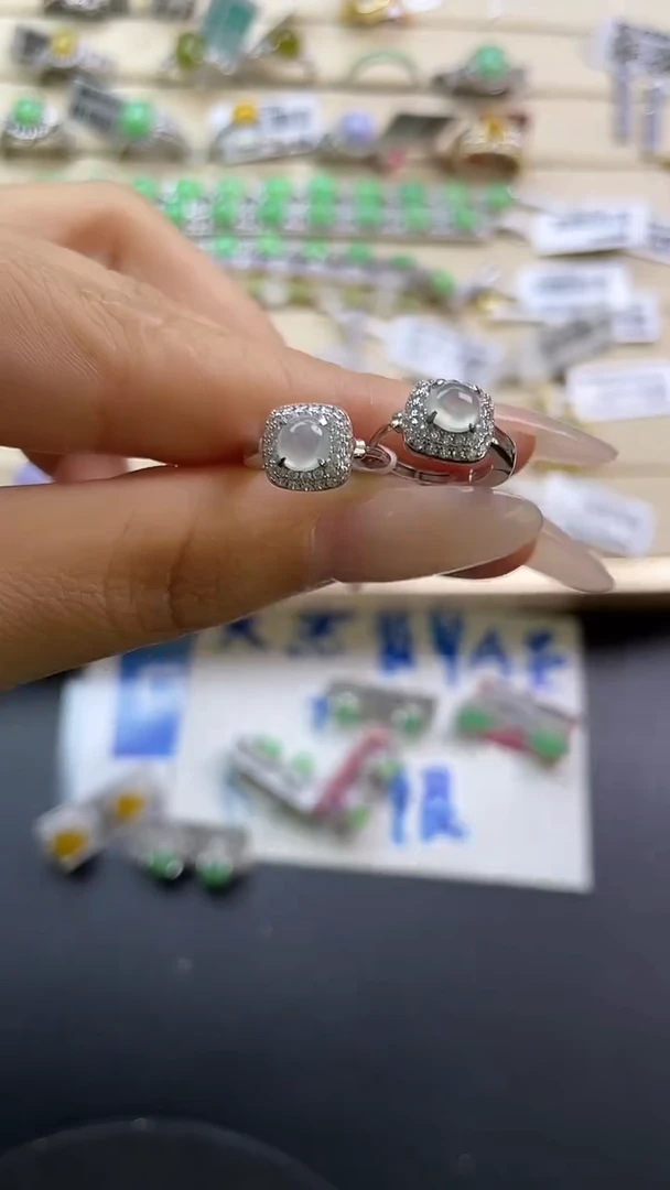 银S925镶嵌戒指翡翠翡翠 蛋面 银S925镶嵌