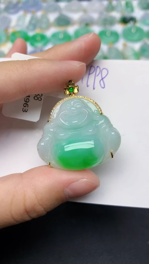 颈饰18K金镶嵌翡翠天然缅甸A货翡翠百元以上9元证书费自理