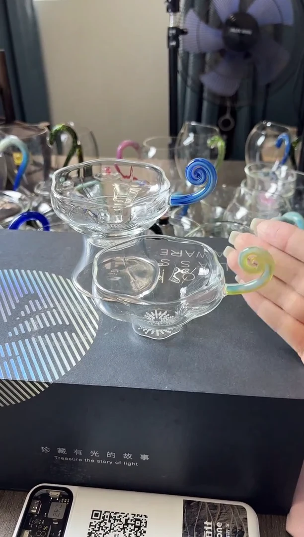 手工艺品玻璃禾器予乐青玉色普通盒