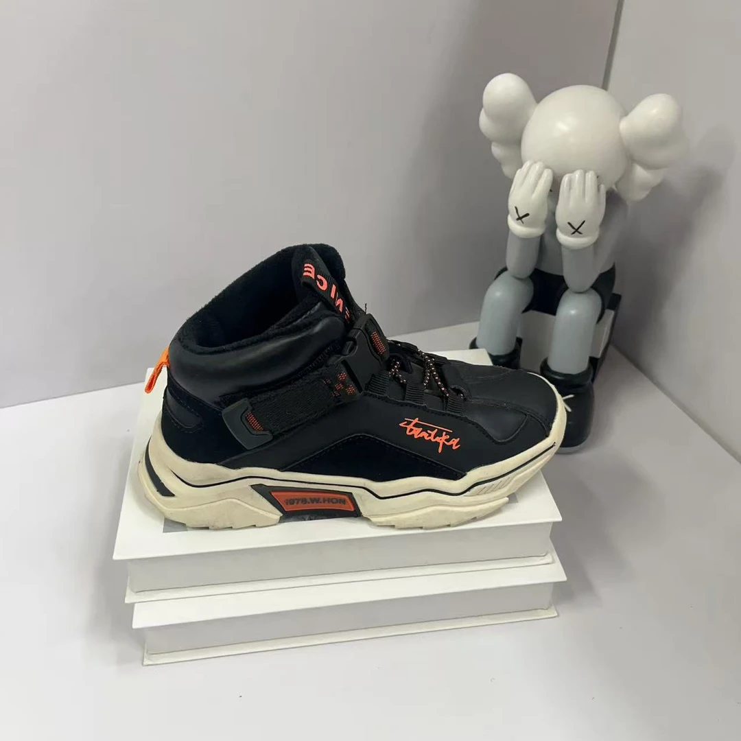 027透气防滑秋季透气运动鞋男童女童防滑通用