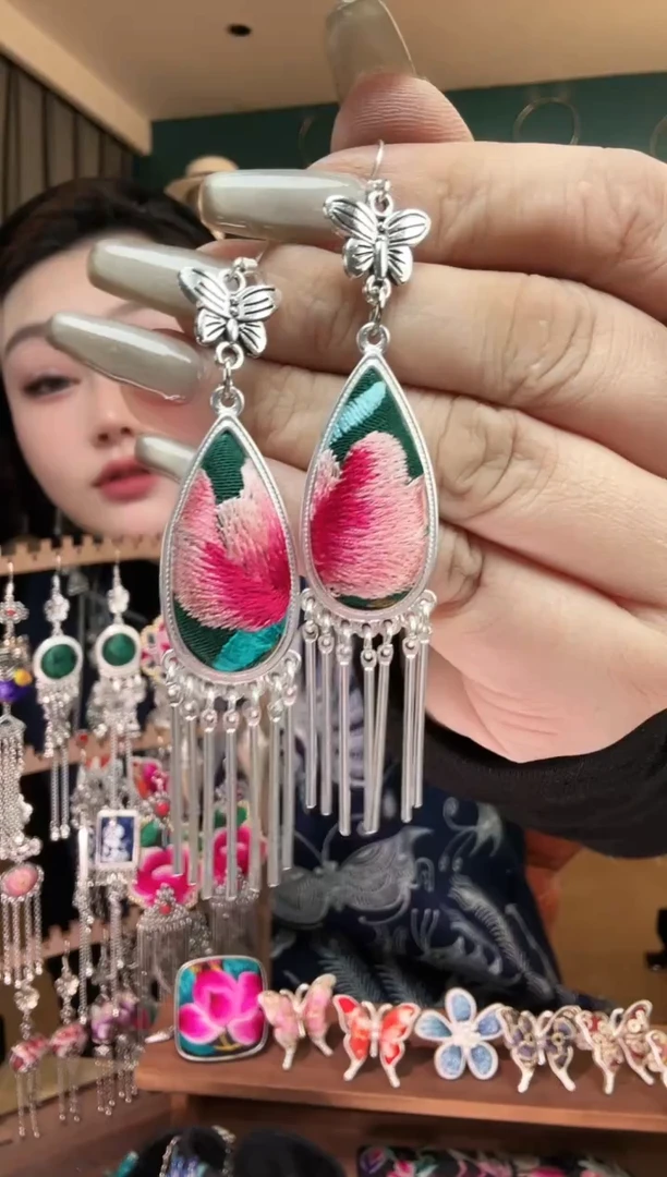 刺绣纯手工民族风刺绣耳环