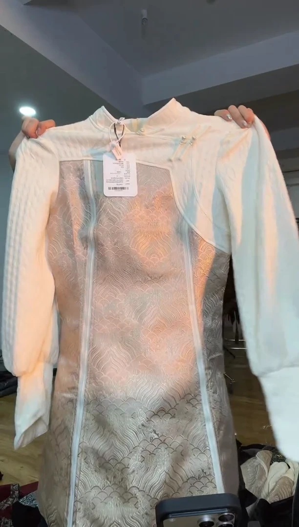 卫衣裙       M码       80-105斤