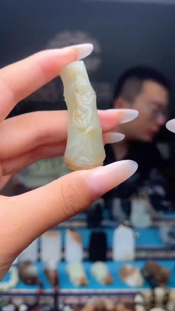 未镶嵌和田玉挂件1