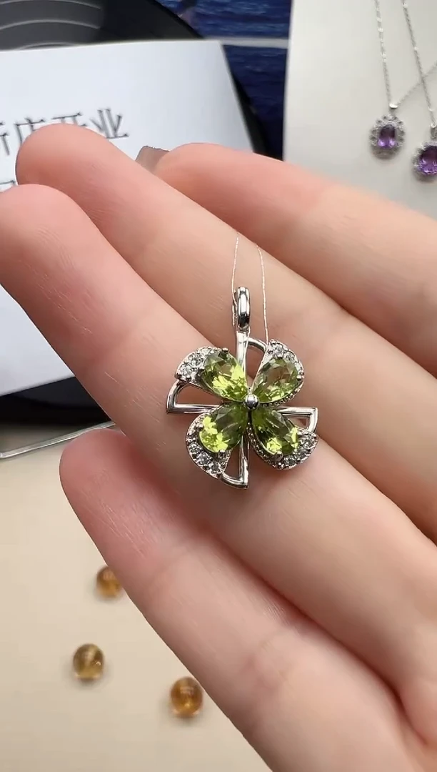 颈饰银S925镶嵌橄榄石52