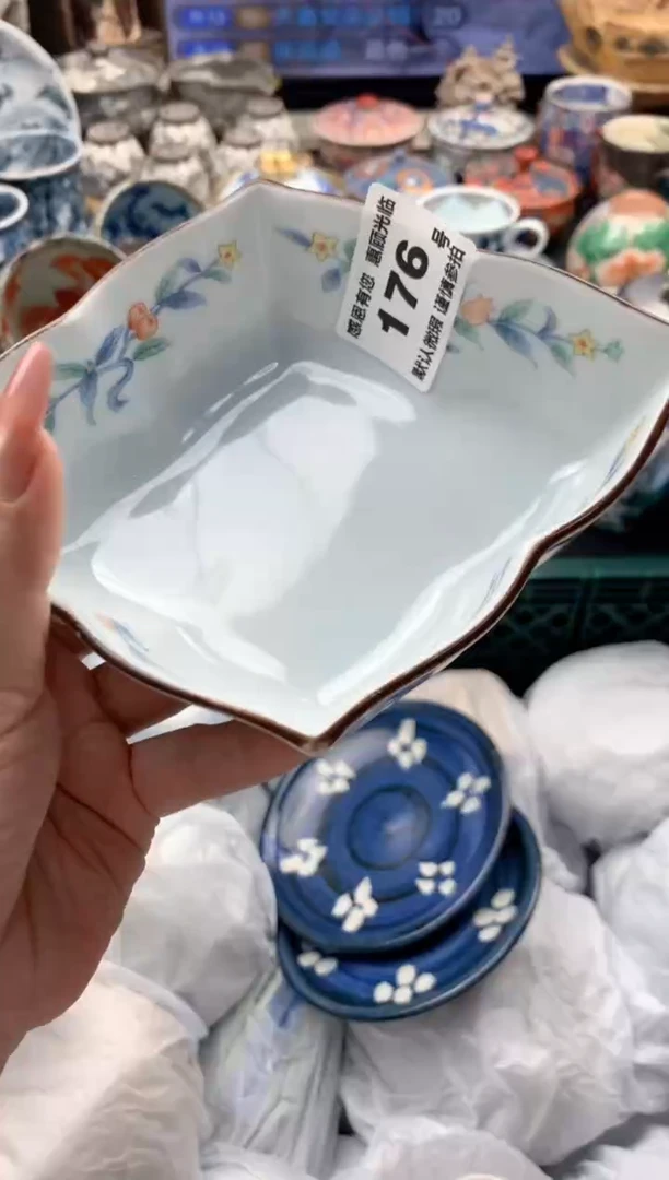 瓷片大****妈176号九姑娘工艺品瓷器