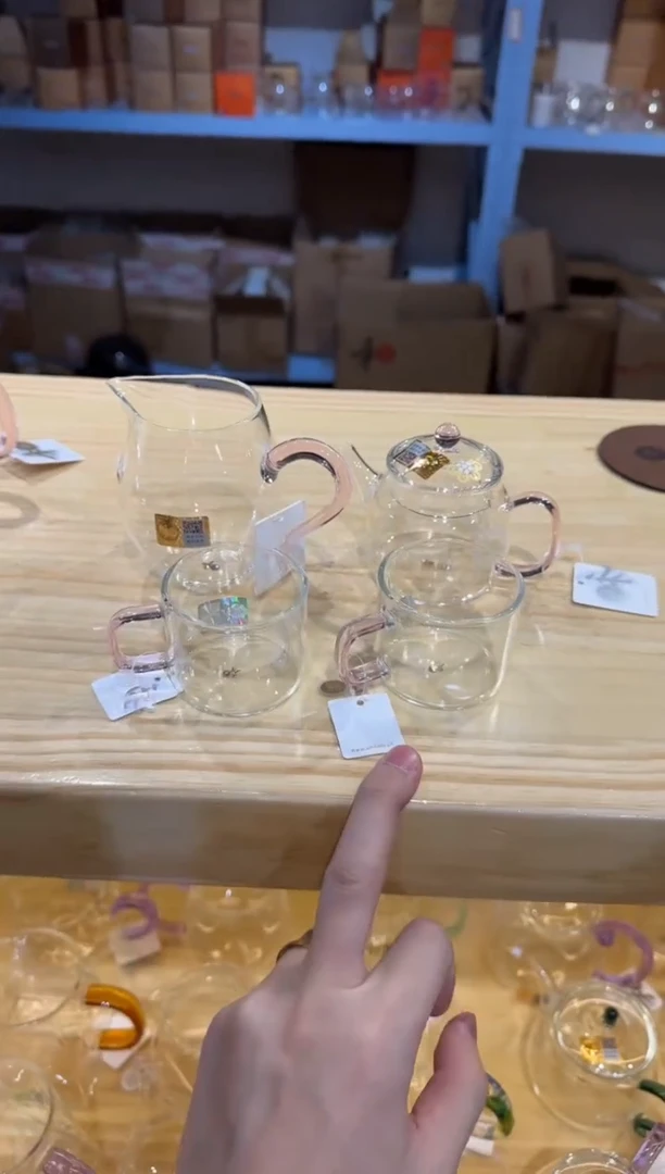 禾器-皮球花言卿壶-浅粉色+祥蔓浅粉+++