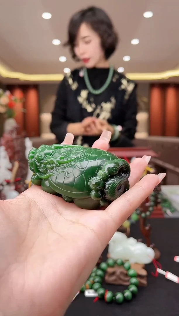 未镶嵌和田玉挂件by