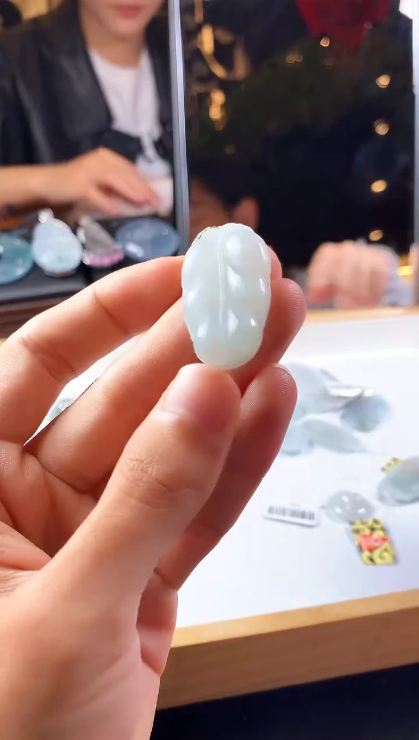 未镶嵌定制翡翠S毛货不退不换