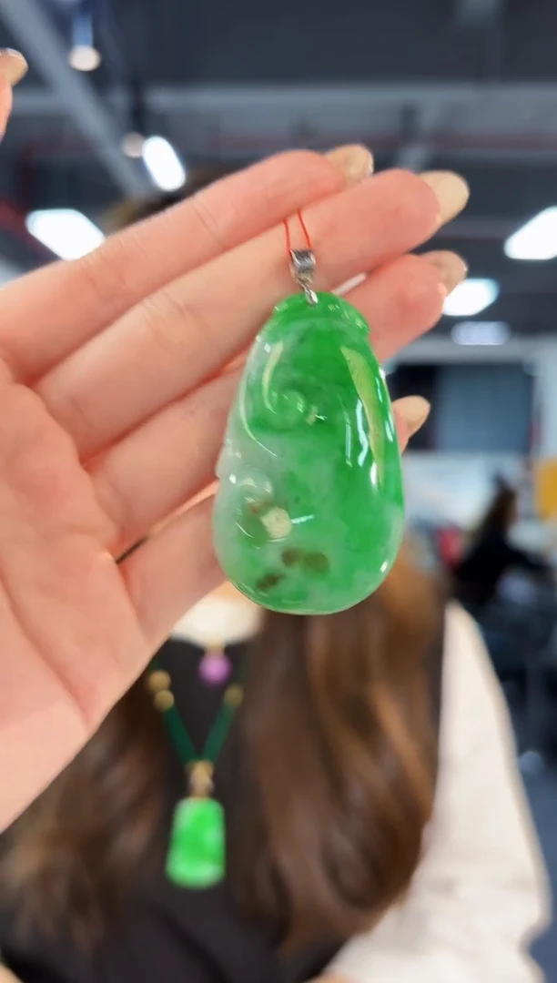 【闪购商品】翡翠颈饰18K金镶嵌 缅料A货/支持复检/一件