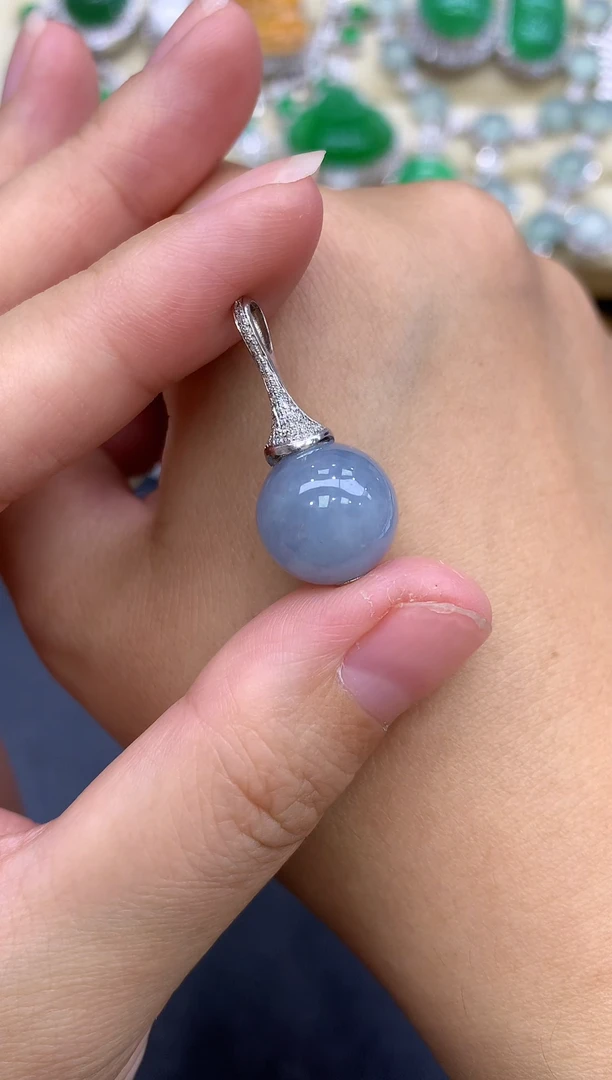 颈饰18K金镶嵌翡翠82-中国好珍宝