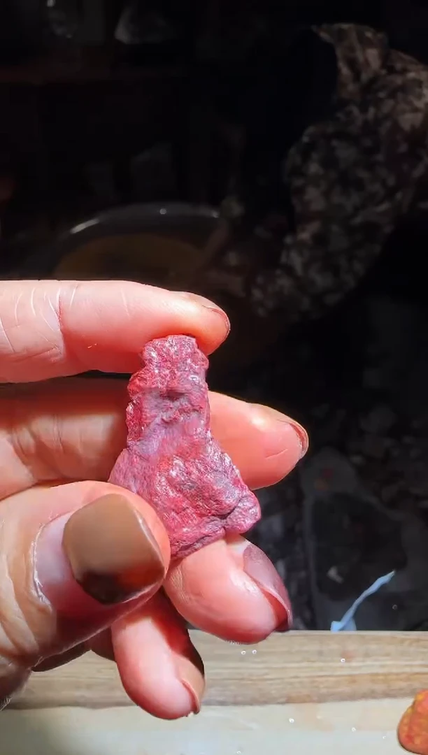 天然辰砂朱砂毛料47