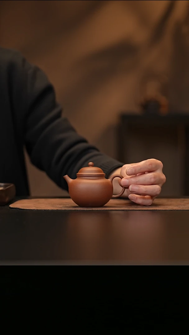 允禾斋 紫砂壶 紫泥 莲子