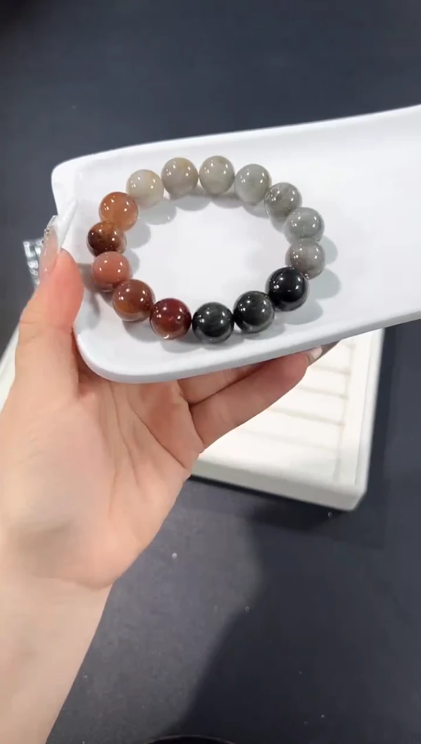 无无52p多样性发其一【1条】默认微瑕