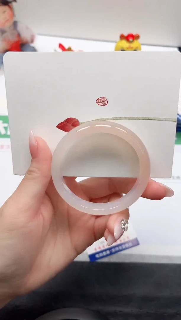 【闪购商品】石英质玉手镯未镶嵌33-54.6