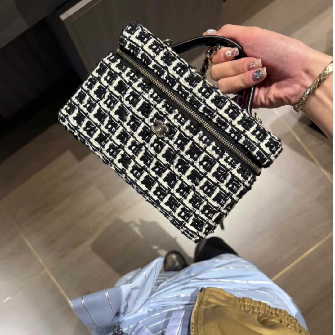 95新 Chanel/香奈儿 粗花呢黑白lp饭盒包 19074533