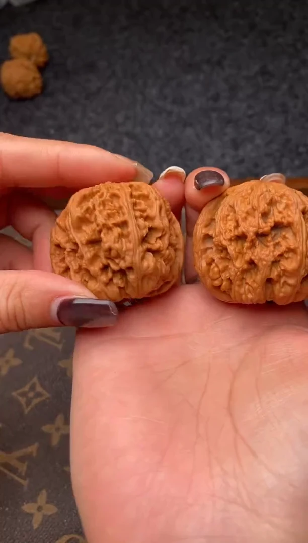 把件文玩核桃b209号45尺粗筋