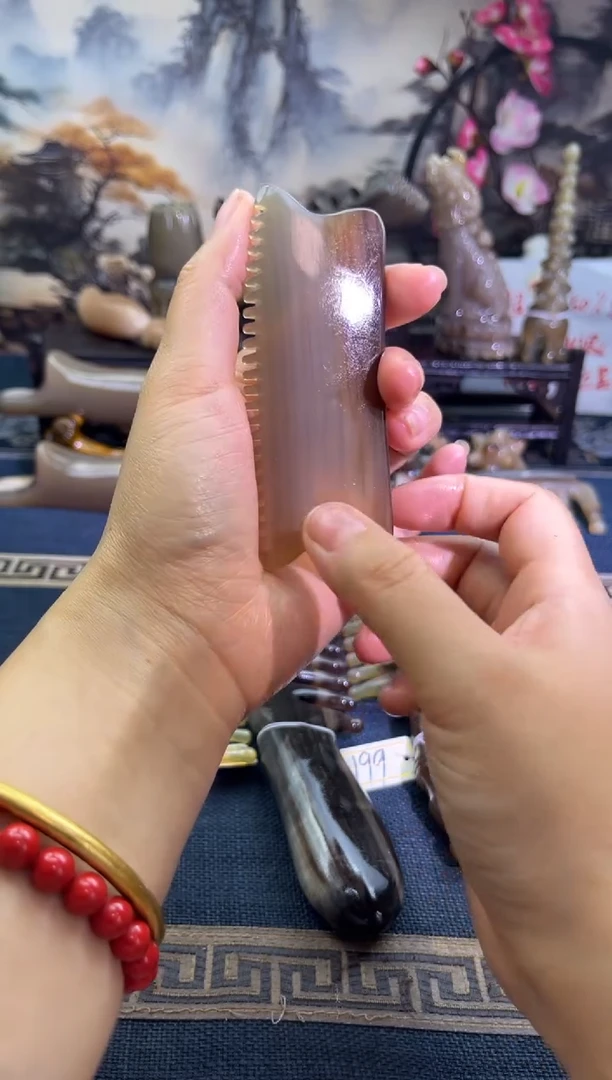 云南老白水福利脸梳