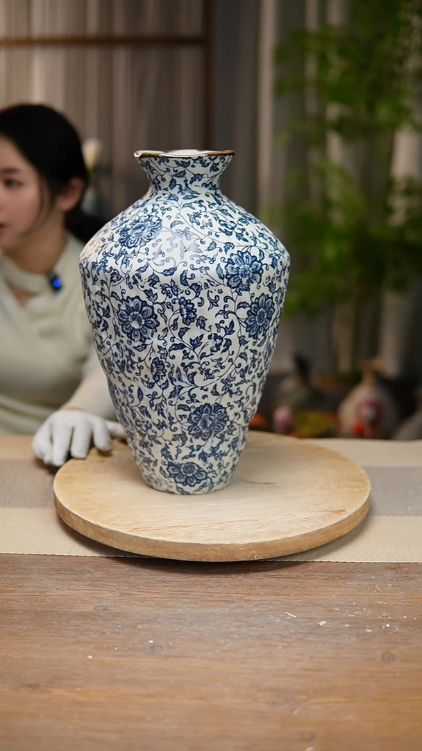 【闪购商品】陶瓷  花器青花瓷缠枝莲高脚