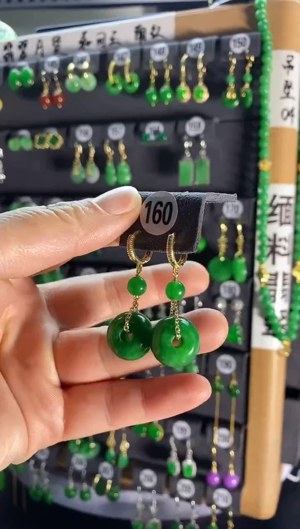 【闪购商品】翡翠耳饰银S925镶嵌160...
