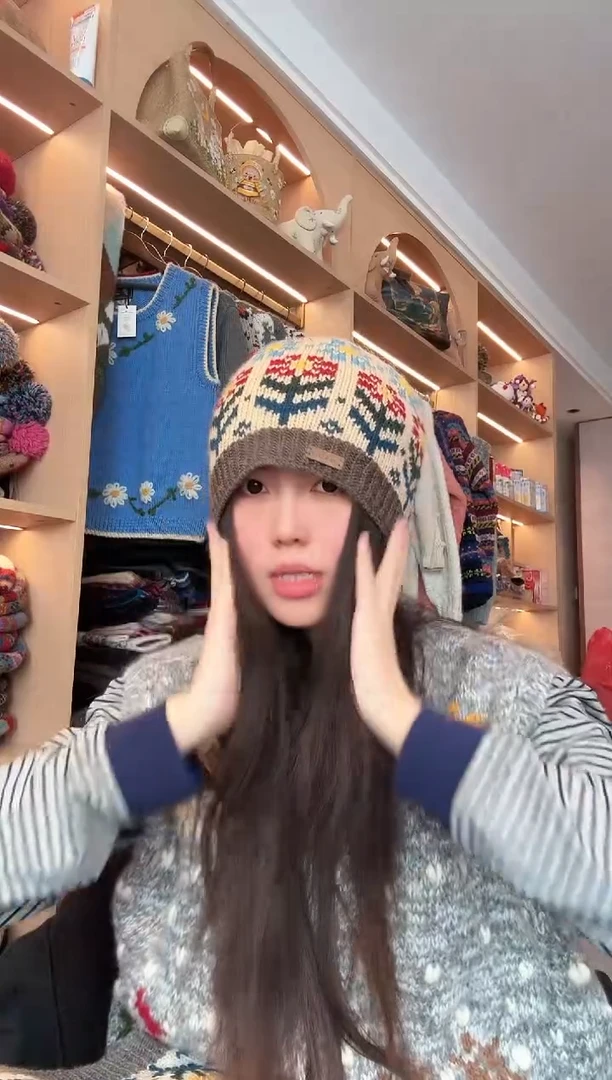 羊毛米黄色向日葵帽