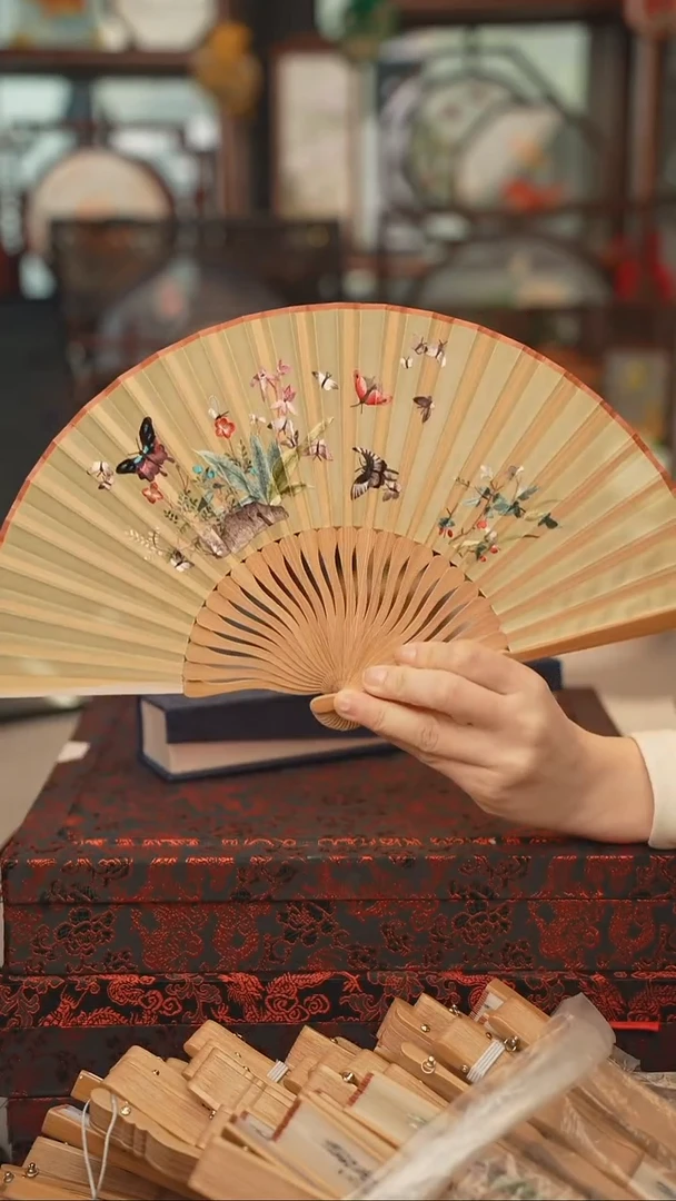 扇子折扇 苏绣绣花吊坠非遗