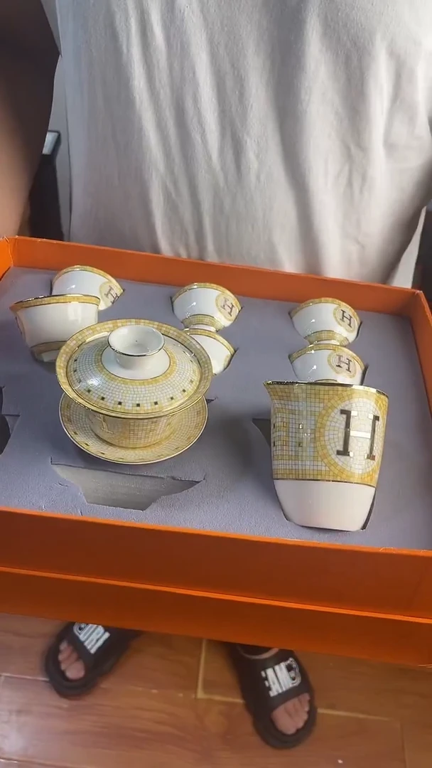 杯鸿辉家品牌瓷器，京东包邮！