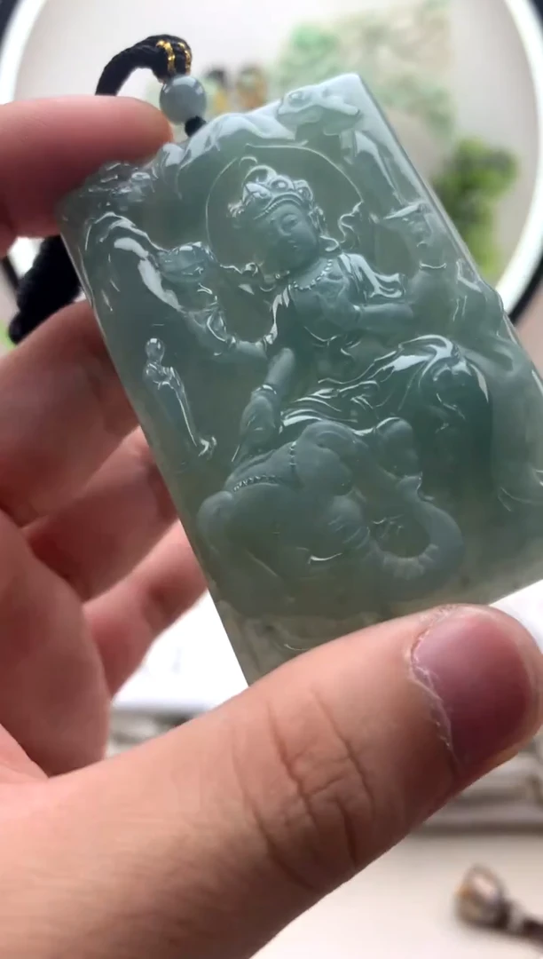 颈饰未镶嵌翡翠普贤