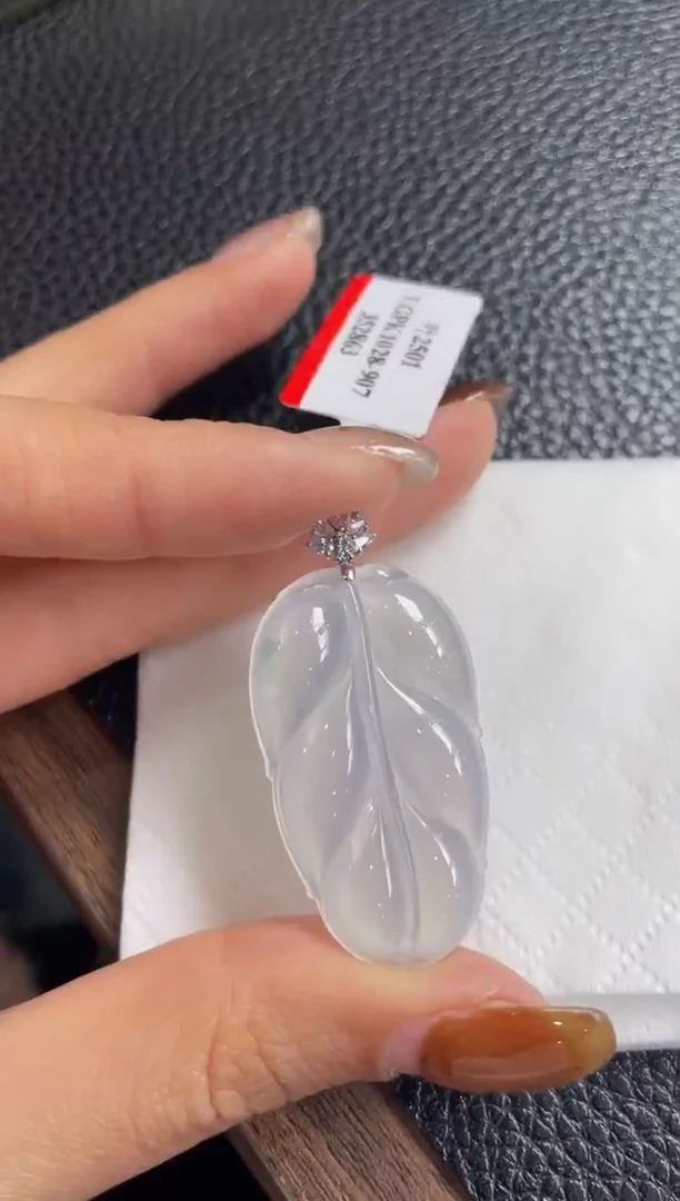 18K金镶嵌定制翡翠DDJ44078