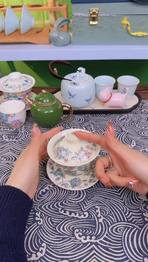 【闪购商品】古韵新姿，山茶花盖碗演绎东方美学