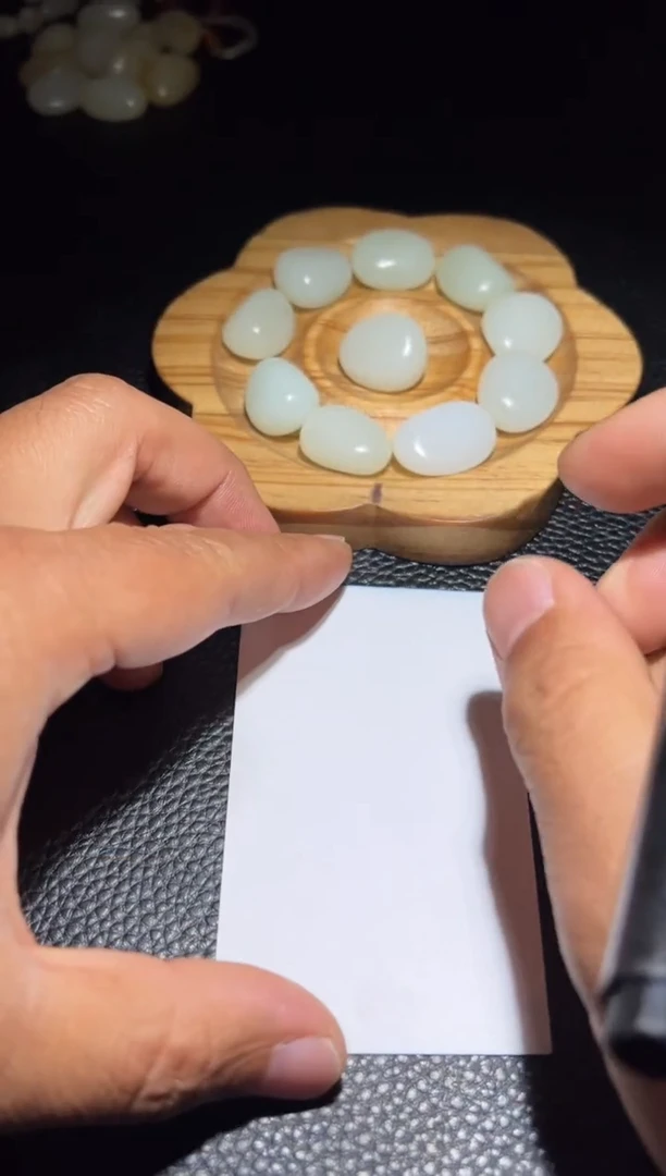 未镶嵌和田玉珠宝奇石48