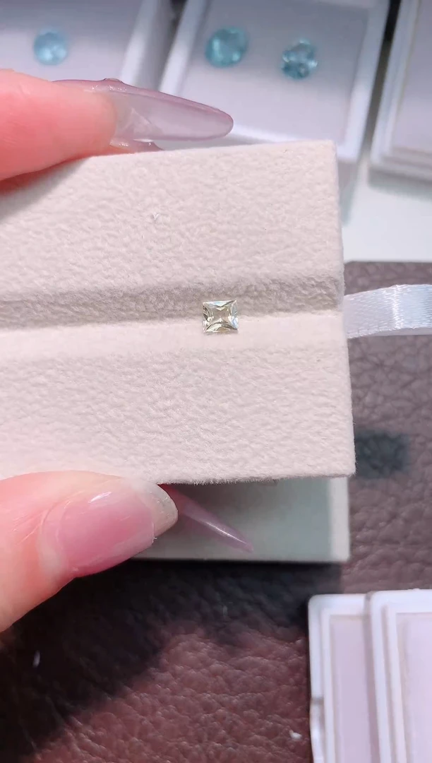 裸石蓝宝石0.48ct