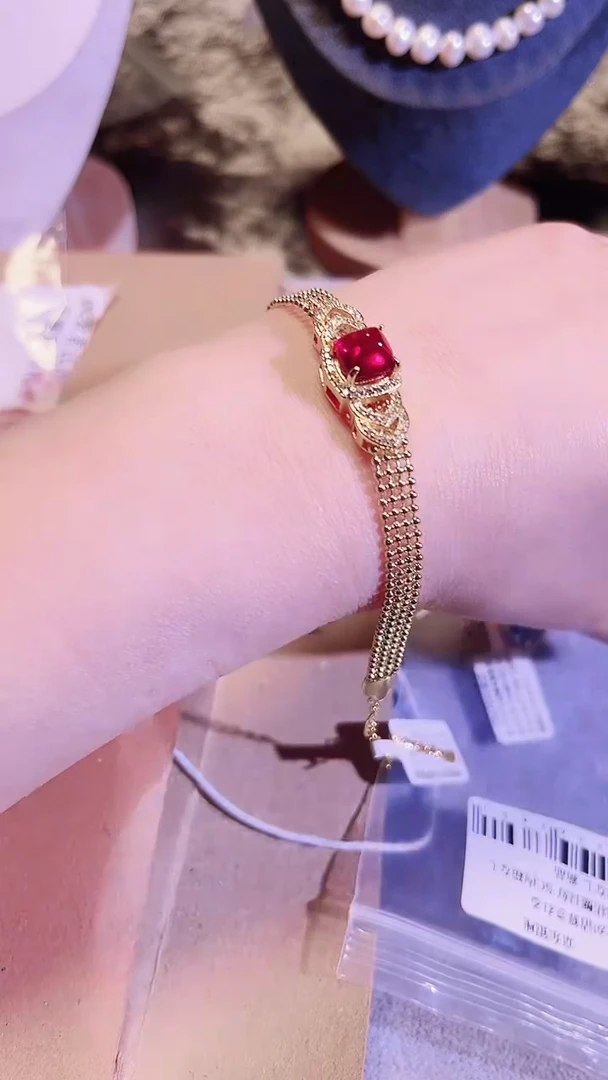 无925银时尚饰品如图所示