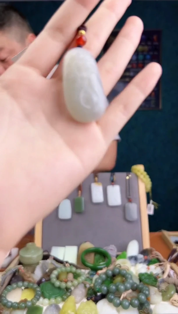 和田玉未镶嵌颈饰多样性发货 拍一单发一个