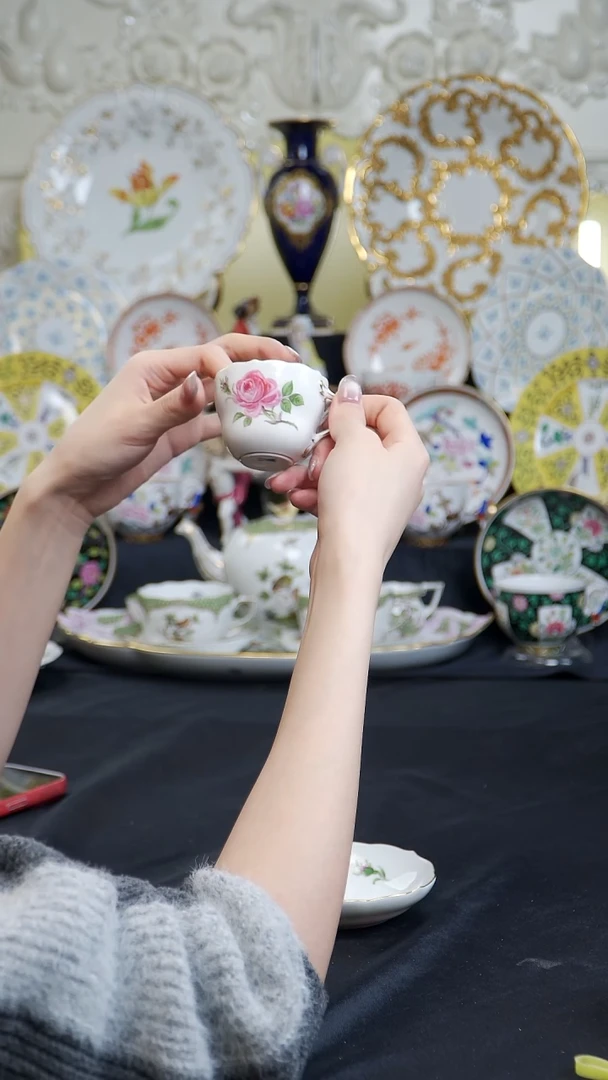 骨瓷婷婷中古器物如图所示52