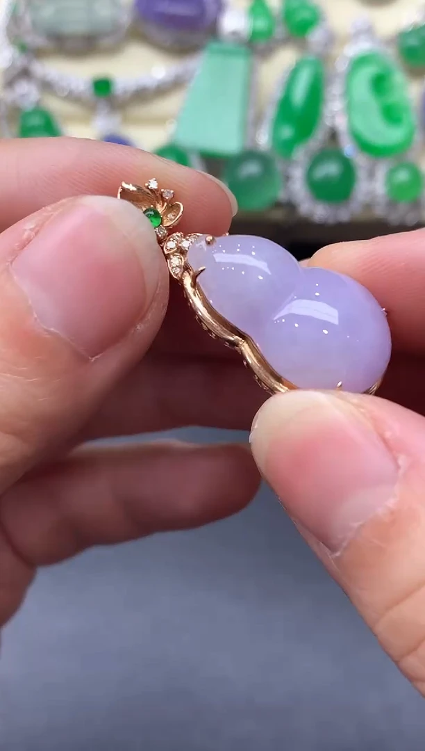 颈饰18K金镶嵌翡翠354-中国好珍宝