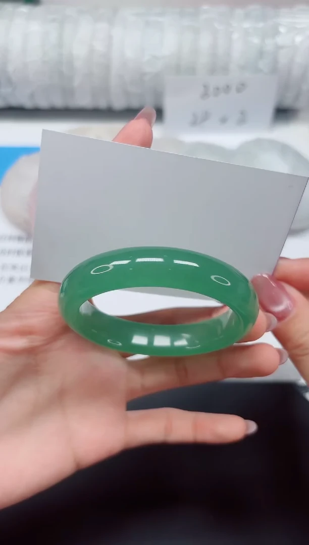 未镶嵌手镯石英质玉102-56D