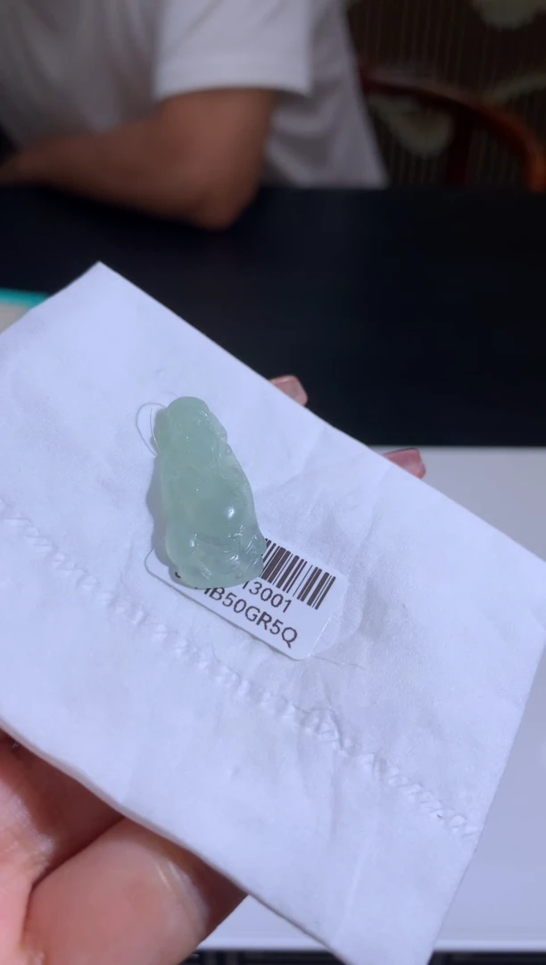 未镶嵌定制翡翠文*翡翠