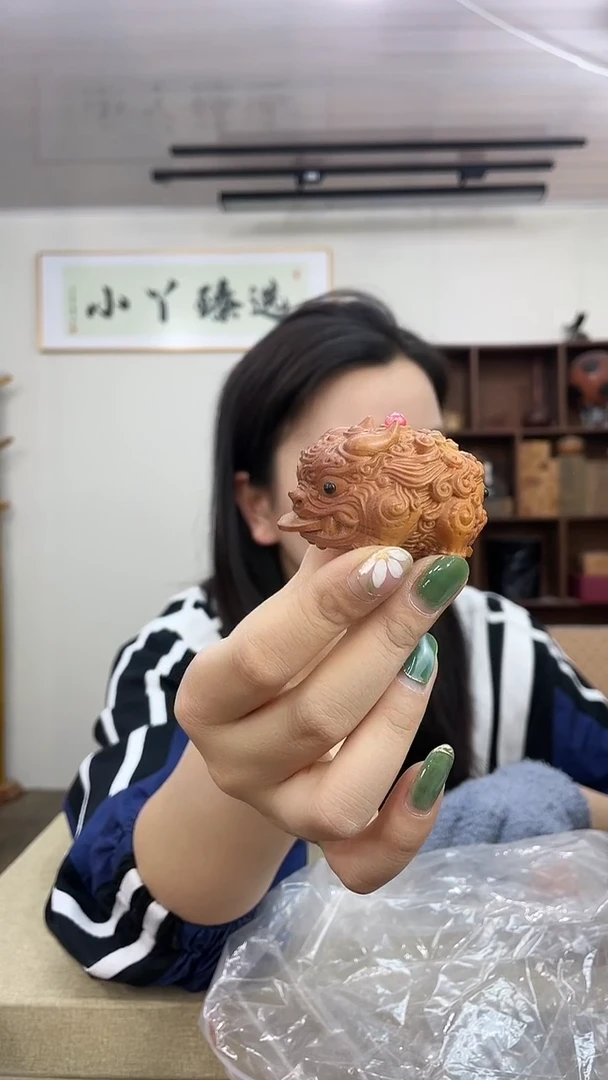 3547崖柏貔貅木木木木