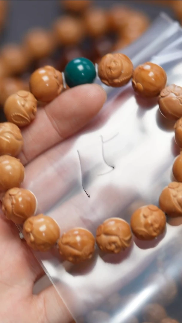 【闪购商品】猴头核桃吊坠啊啊啊