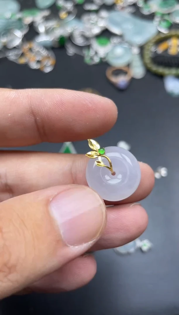 【闪购商品】翡翠颈饰18K金镶嵌一心寄售商品不退不换