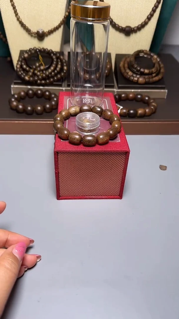 沉香富森红土1.2随形珠