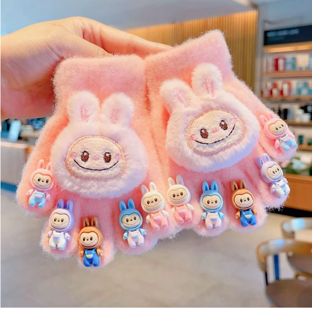 2025新款儿童手套男女童冬天保暖连指手套可爱卡通公仔绒五指套