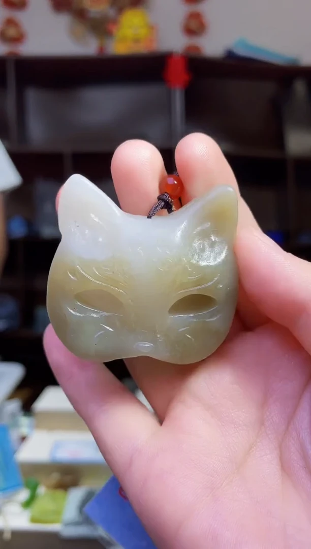 和田玉未镶嵌颈饰1