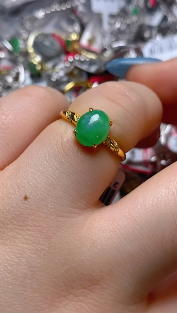 银S925镶嵌戒指翡翠百内无证书