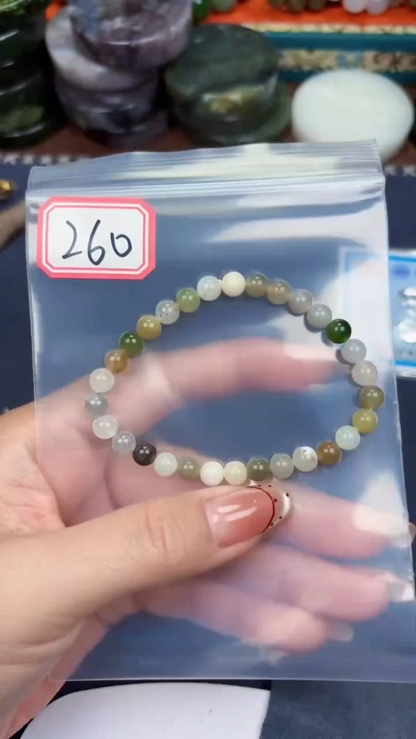 颈饰未镶嵌和田玉和田玉