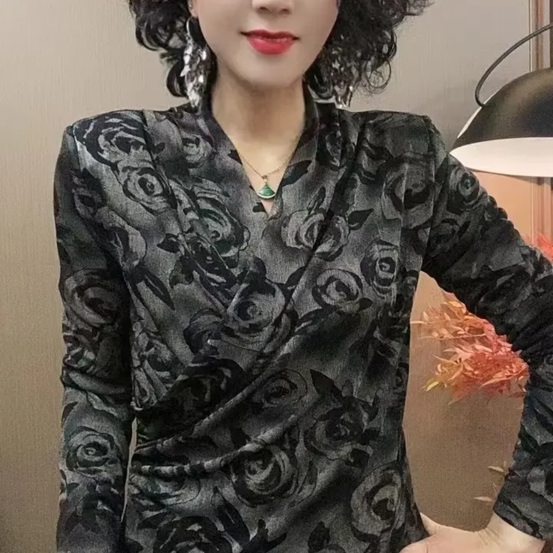 春季新款交叉领打底衫气质百搭花朵印花洋气显瘦修身妈妈减龄上衣