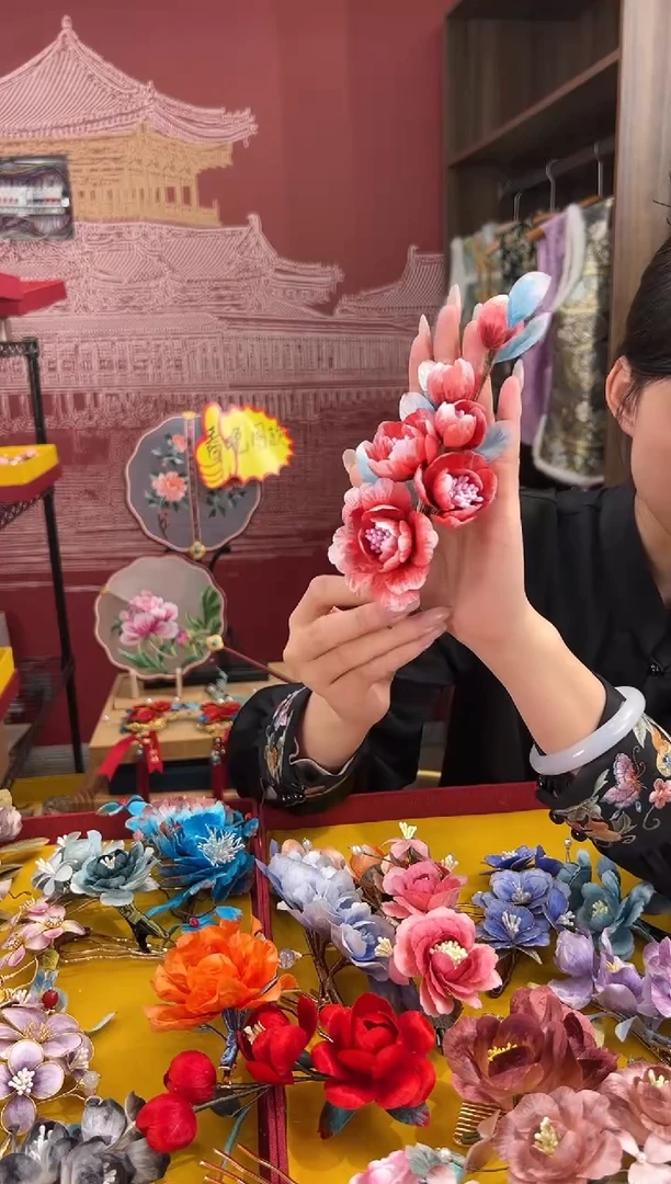 【闪购商品】刺绣非遗绒花（发饰）